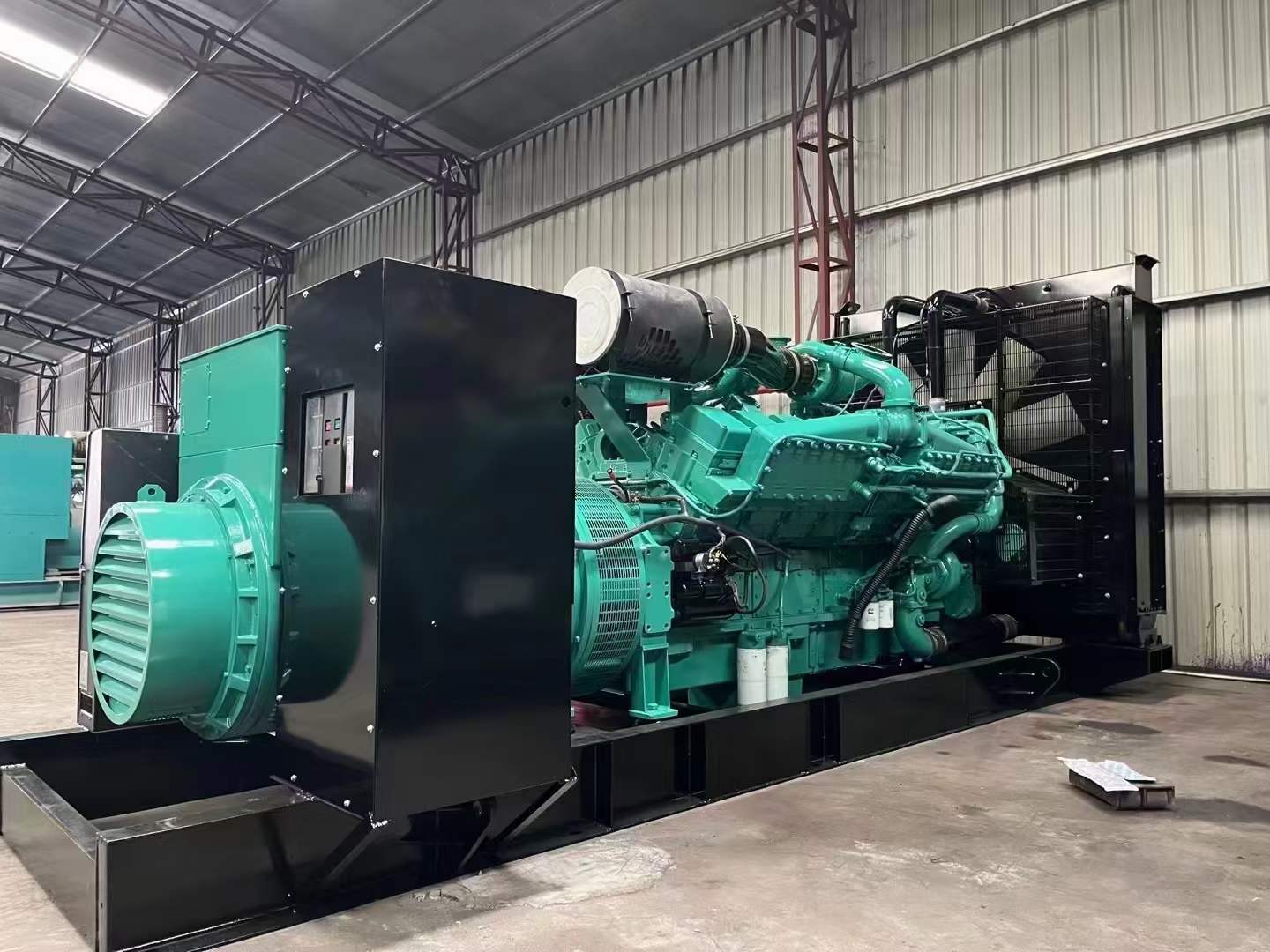 大洼如何降低 800kW 柴油发电机输出电流的波动？