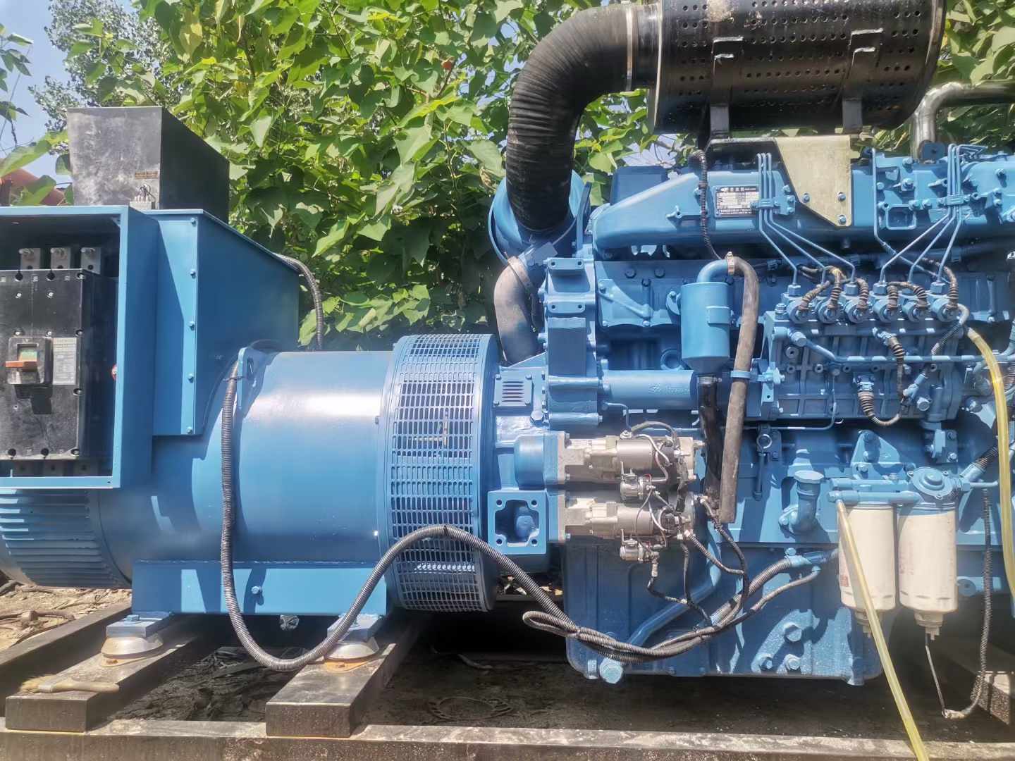 大洼详细说明降低 800kW 柴油发电机输出电流波动的方法